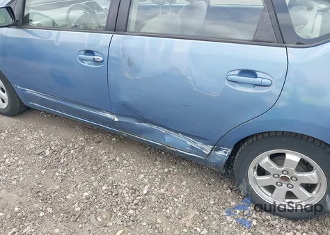 2005 Toyota Prius from USA, damaged, VIN JTDKB20U357033235